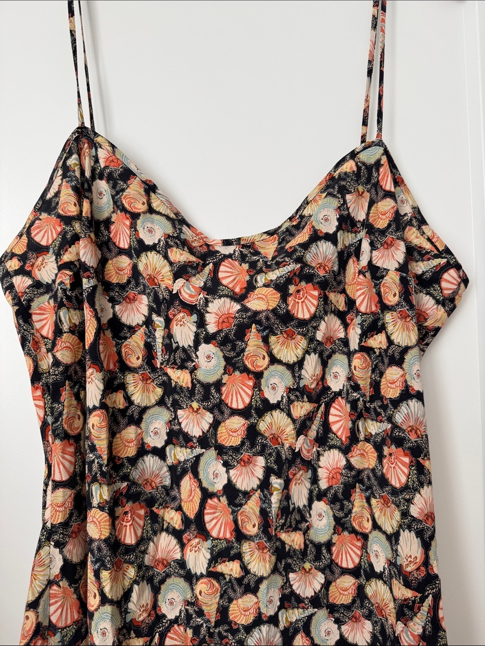 Dôen Sasha Mini Silk Slip Dress in Noir Tresors De La Mer - Picture 4 of 11